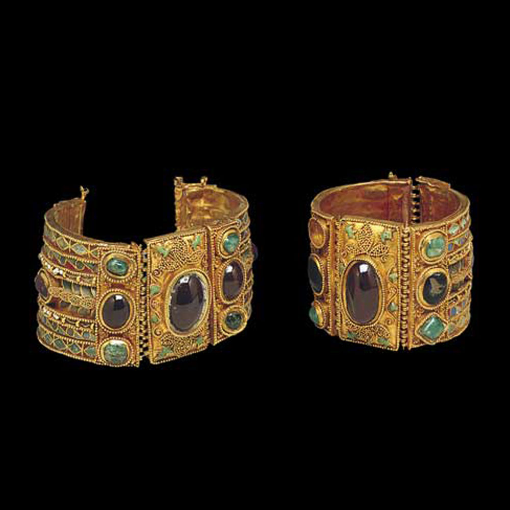 ancient jewelry