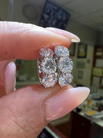 Lab Grown 3 Stone Diamond Huggie 3.00ct in 14kt Gold